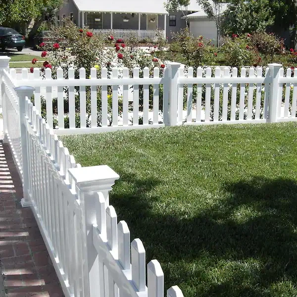 Vinyl Picket Fencing